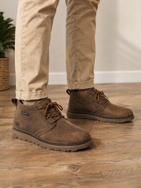 UGG Neumel Waterproof Chukka Boots Men’s Brown Leather Size 11 1017254